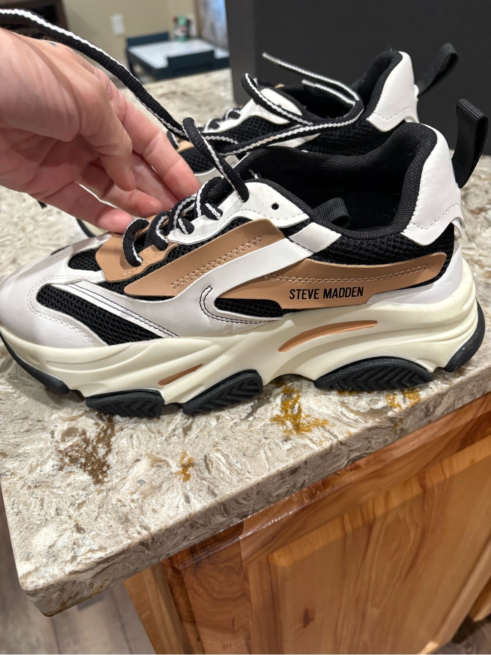 Steve Madden Multi-Texture Platform Sneaker in White, Black & Tan